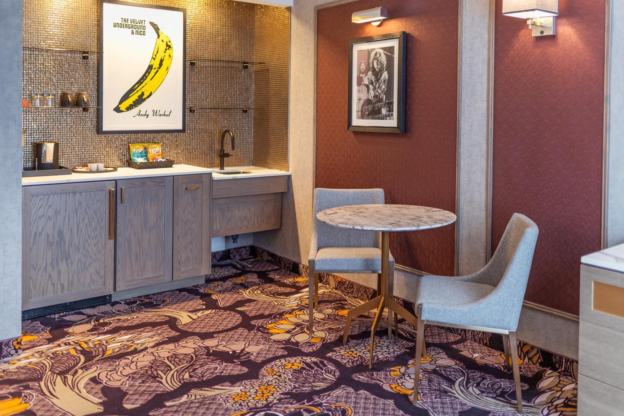 Jag Boutique Hotel セントジョンズ エクステリア 写真